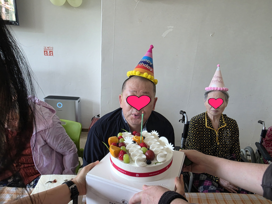 [꾸미기]KakaoTalk_20250515_145927234_06.jpg