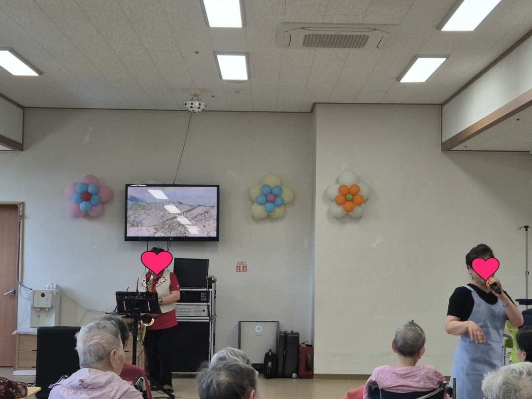 [꾸미기]KakaoTalk_20250522_162730258_12.jpg
