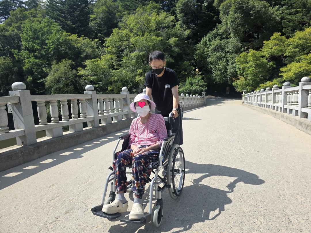 [꾸미기]KakaoTalk_20250822_154345367_02.jpg