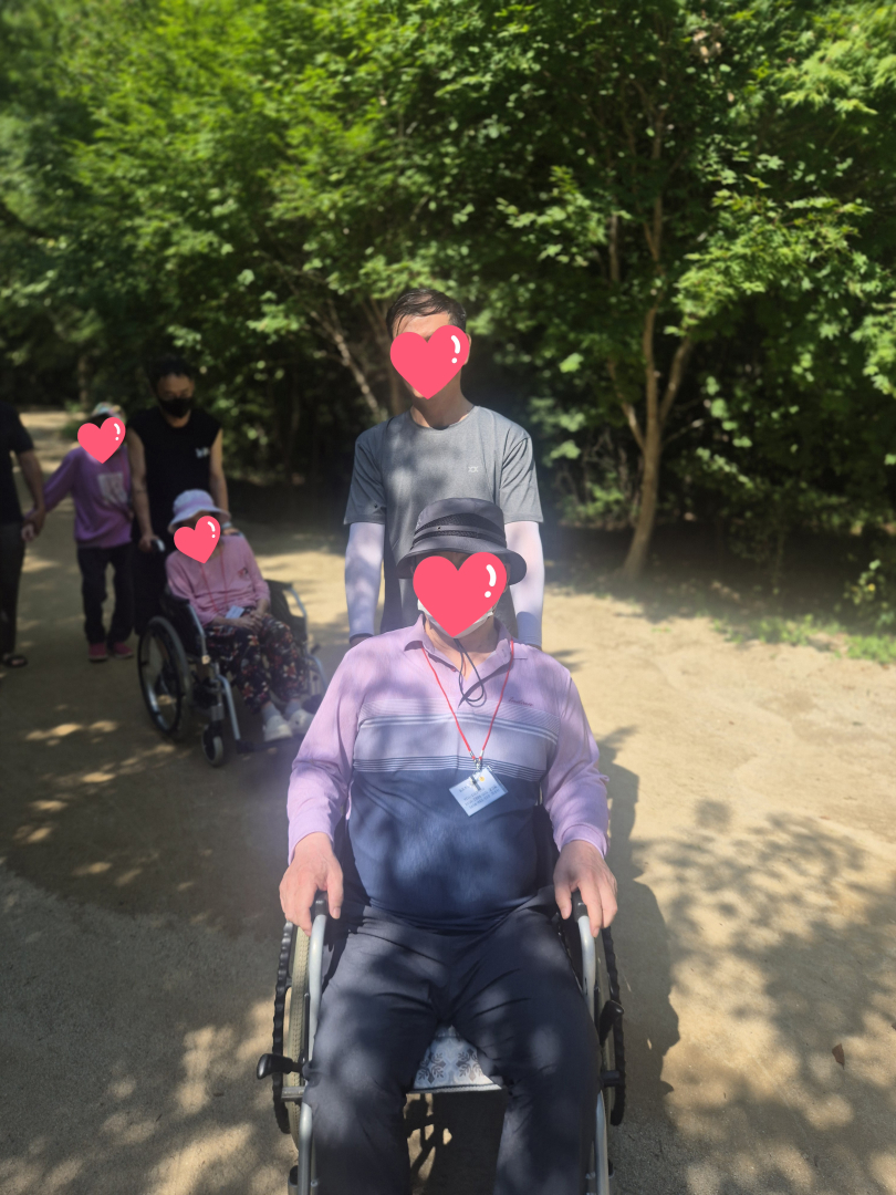 KakaoTalk_20250822_155716828.jpg