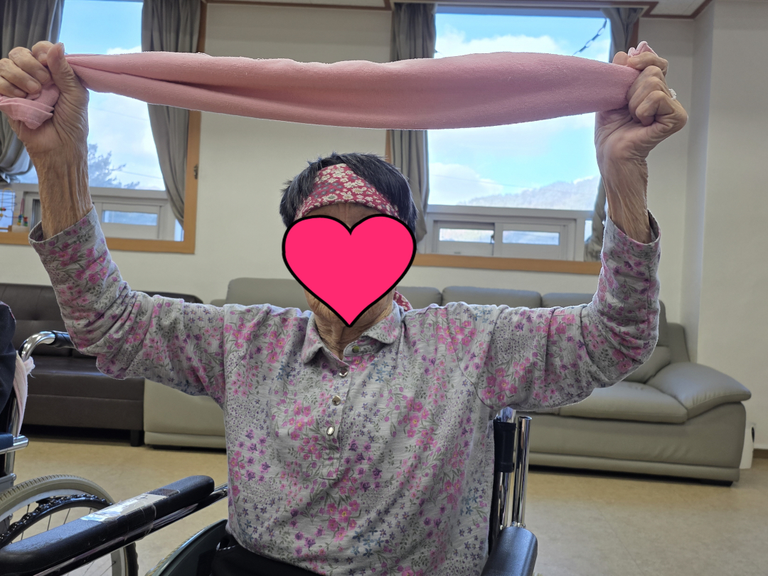 [꾸미기]KakaoTalk_20251224_161025372_27 (1).jpg